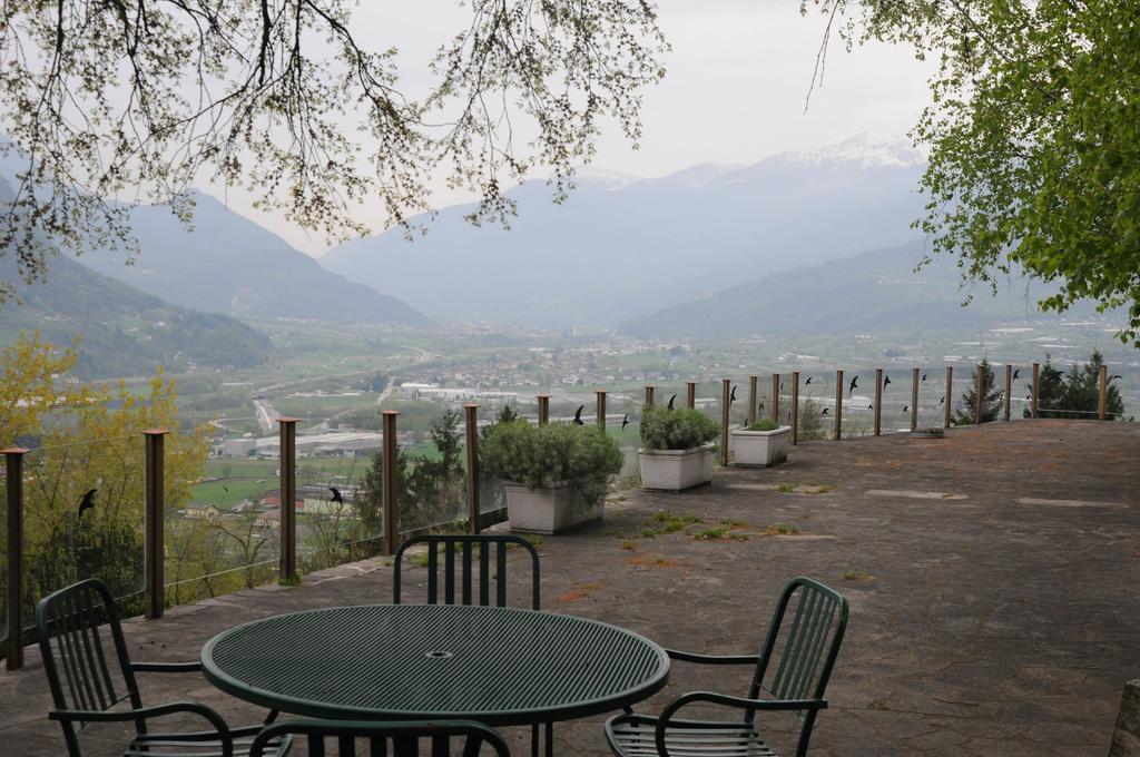 B&B Castel IvanoStrigno エクステリア 写真