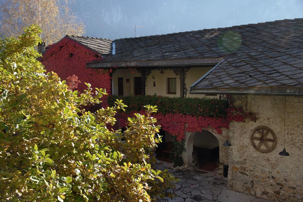 B&B Castel IvanoStrigno エクステリア 写真
